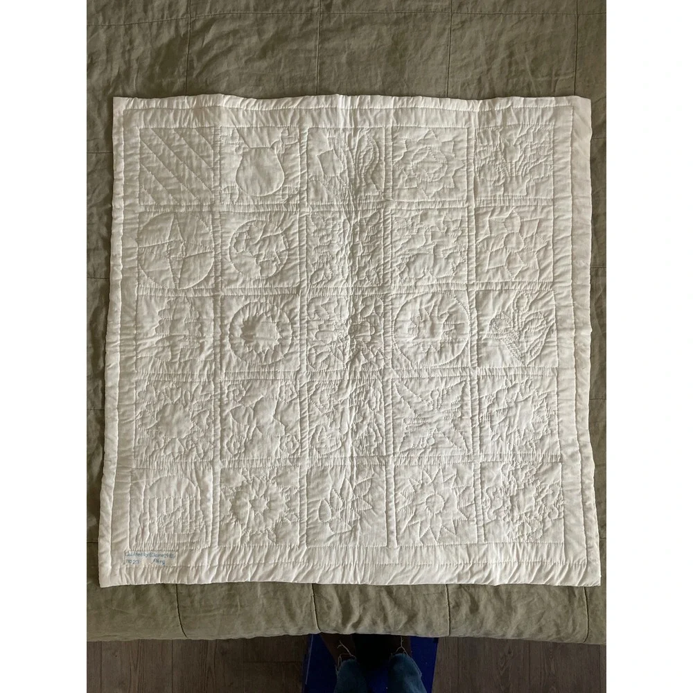 Vintage 1985 Handmade Sampler Album Quilt Applique Hand Quilted Rare 40x40